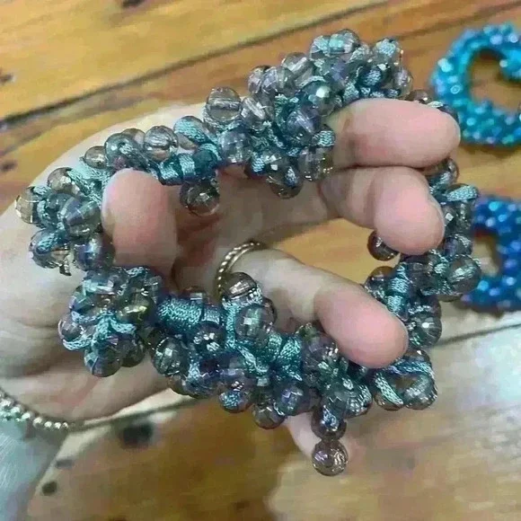 Scrunchies Vintage Beaded retro stretch elastic hair ties set of 5 - Picture 4 of 6